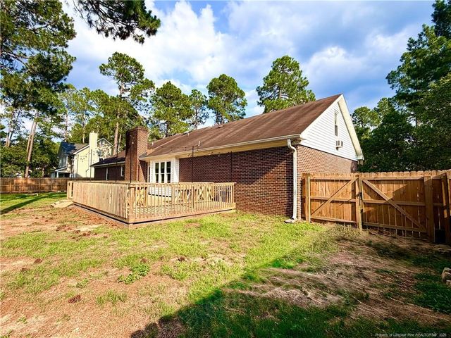 1530 Redbud Drive, Fayetteville, NC 28311