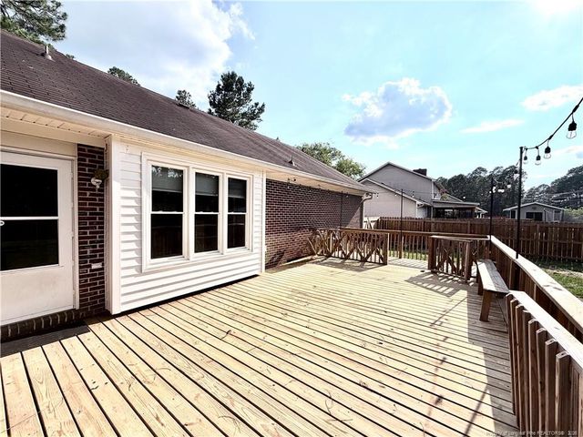 1530 Redbud Drive, Fayetteville, NC 28311