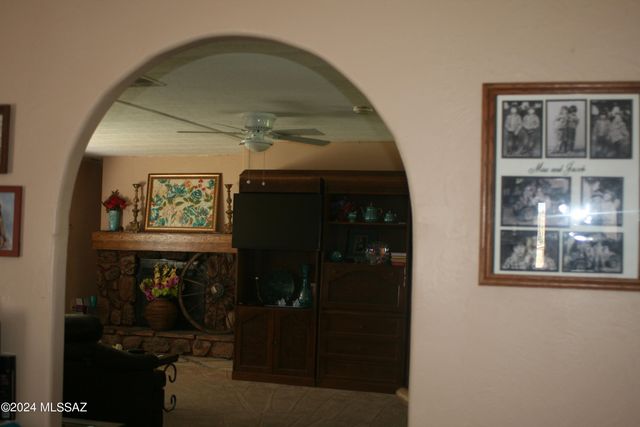 6040 11050 N FORT GRANT Road, Willcox, AZ 85643