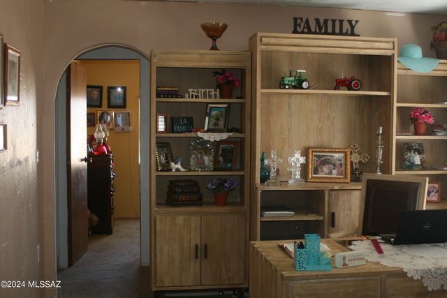 6040 11050 N FORT GRANT Road, Willcox, AZ 85643