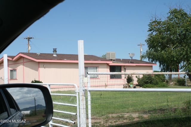 6040 11050 N FORT GRANT Road, Willcox, AZ 85643