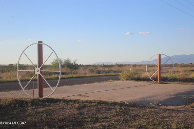 6040 11050 N FORT GRANT Road, Willcox, AZ 85643