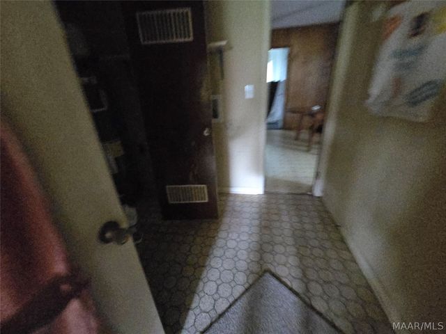 114 E Teri Court, Prattville, AL 36066