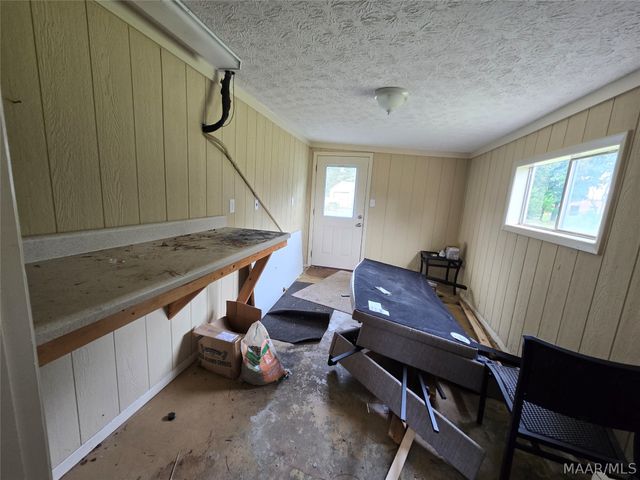 114 E Teri Court, Prattville, AL 36066