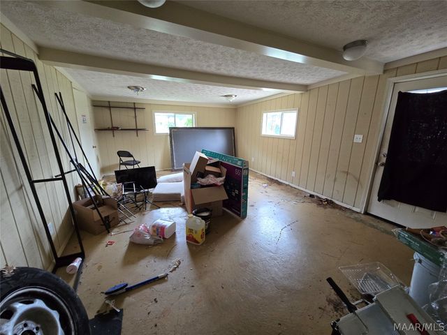 114 E Teri Court, Prattville, AL 36066