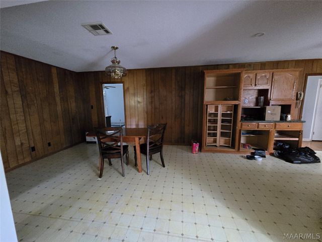 114 E Teri Court, Prattville, AL 36066