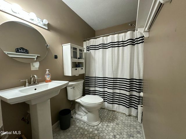 16 John Street, Queensbury, NY 12804
