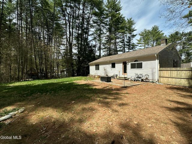 16 John Street, Queensbury, NY 12804