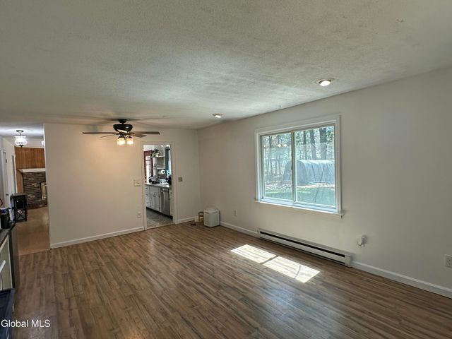 16 John Street, Queensbury, NY 12804