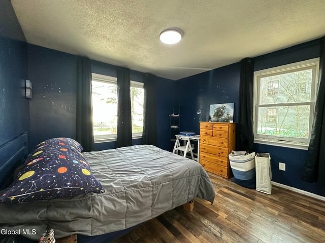 16 John Street, Queensbury, NY 12804