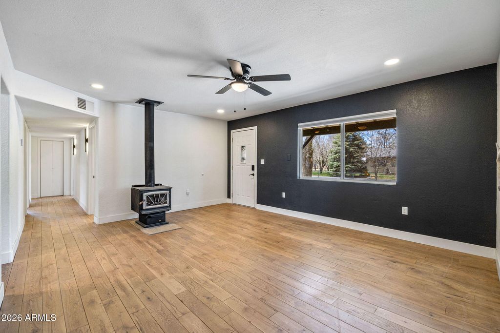 Image 4 of property listing at 3425 Porter Street, Heber, AZ 85928
