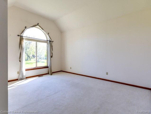 11171 Lapeer Road, Davison, MI 48423