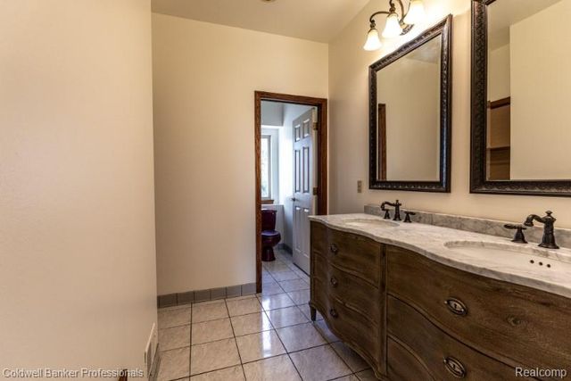 11171 Lapeer Road, Davison, MI 48423