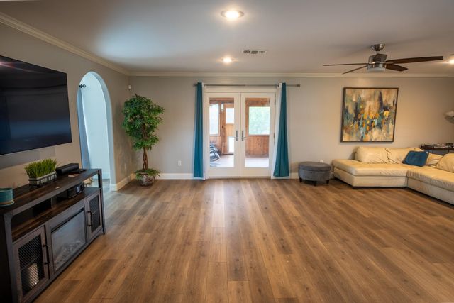 12814 Eastbrook Drive, Houston, TX 77013