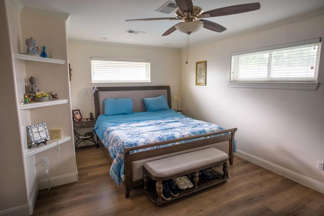 12814 Eastbrook Drive, Houston, TX 77013