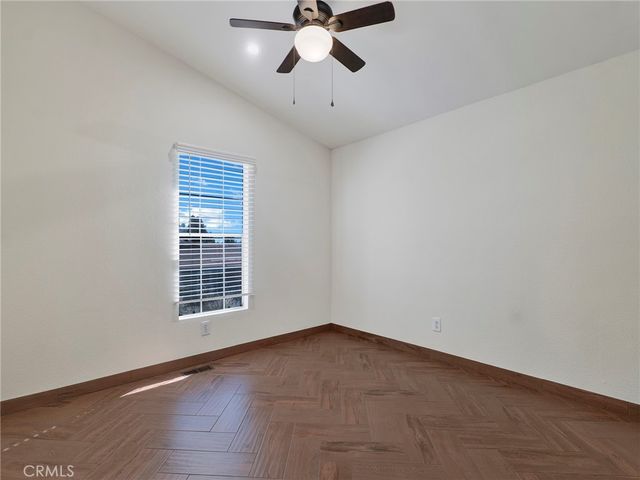 24425 Woolsey Canyon Road 132, West Hills, CA 91304