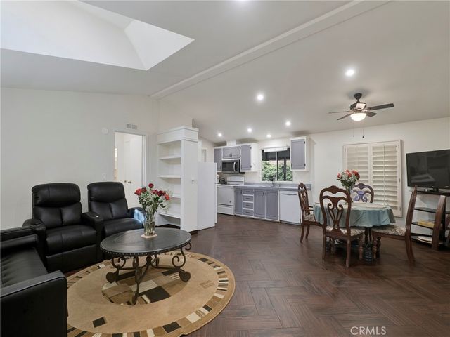 24425 Woolsey Canyon Road 132, West Hills, CA 91304