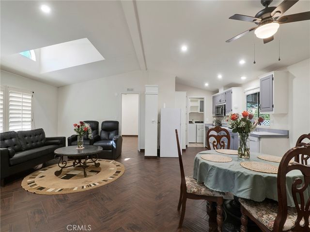 24425 Woolsey Canyon Road 132, West Hills, CA 91304