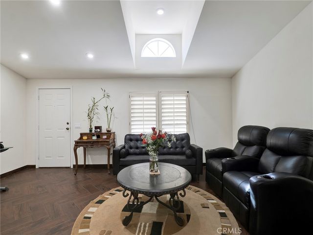 24425 Woolsey Canyon Road 132, West Hills, CA 91304