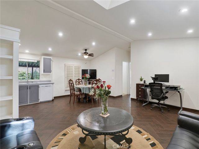 24425 Woolsey Canyon Road 132, West Hills, CA 91304