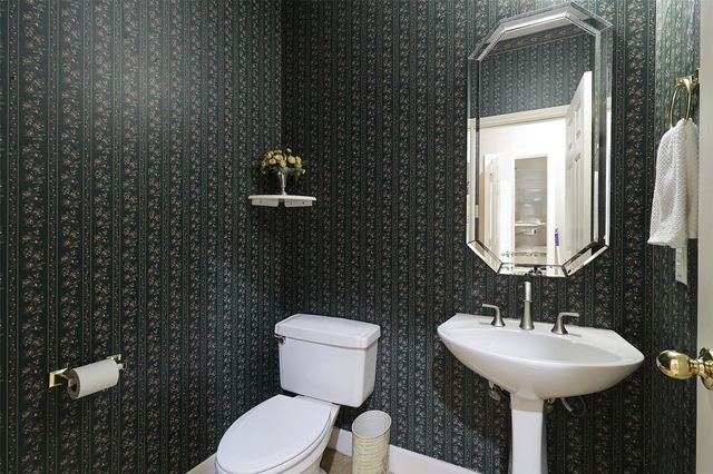 19822 Emerald Springs Drive, Houston, TX 77094