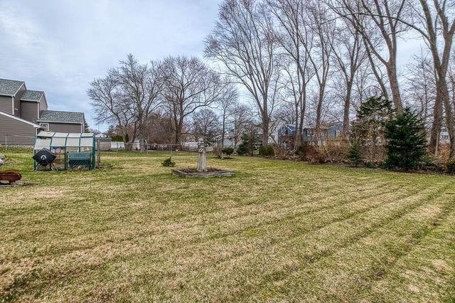 18 Howie Rd, Braintree, MA 02184