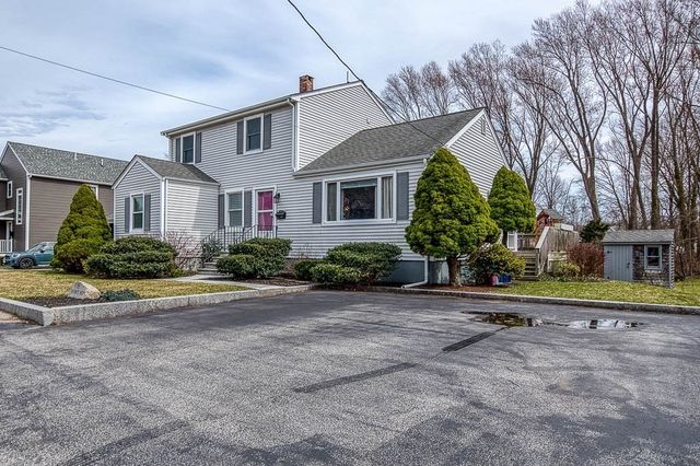 18 Howie Rd, Braintree, MA 02184