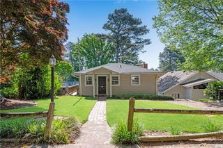 6381 Lakeview Drive, Buford, GA 30518