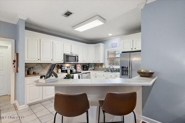 437 Old Town Circle, Brandon, MS 39042