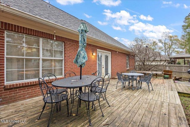 437 Old Town Circle, Brandon, MS 39042