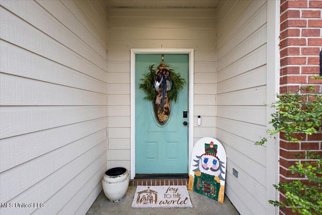 437 Old Town Circle, Brandon, MS 39042