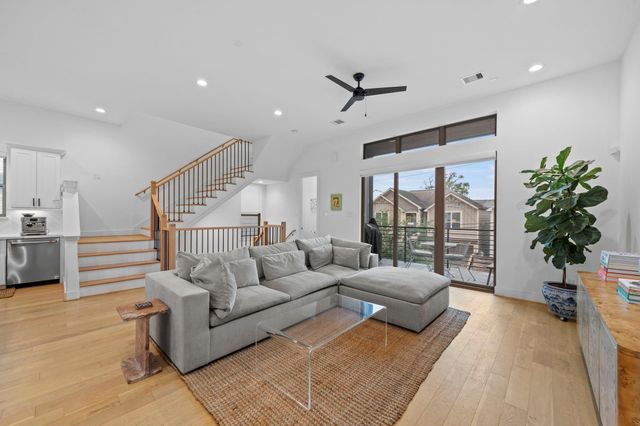 2504 Langston Street, Houston, TX 77007