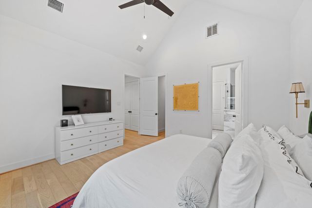 2504 Langston Street, Houston, TX 77007