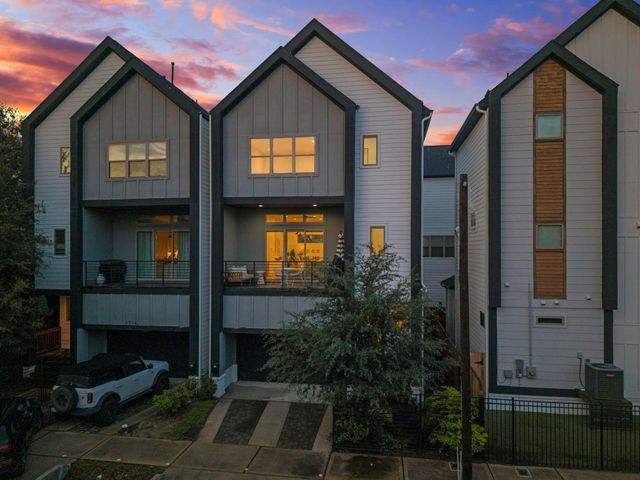 2504 Langston Street, Houston, TX 77007