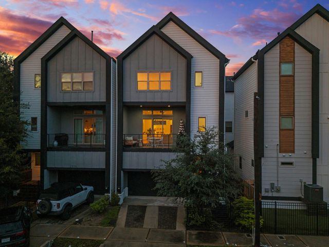 2504 Langston Street, Houston, TX 77007