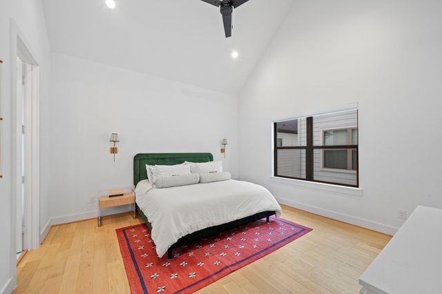2504 Langston Street, Houston, TX 77007