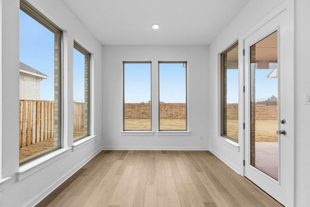 1009 Ellensburg DR, Georgetown, TX 78633