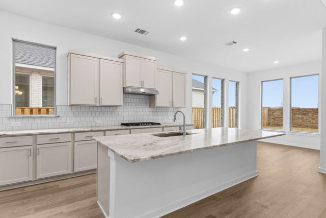 1009 Ellensburg DR, Georgetown, TX 78633