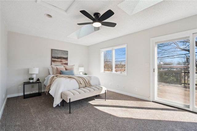 1703 14th Avenue SW, Cedar Rapids, IA 52404