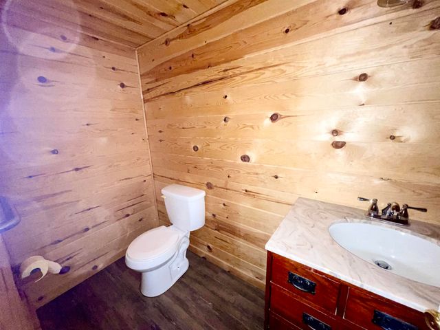 8 Annette Road, Cherokee Village, AR 72529