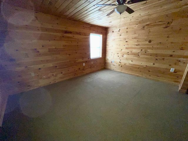 8 Annette Road, Cherokee Village, AR 72529