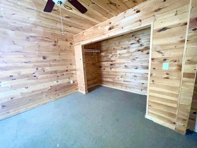 8 Annette Road, Cherokee Village, AR 72529