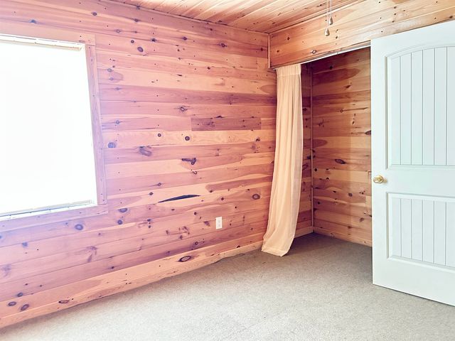 8 Annette Road, Cherokee Village, AR 72529