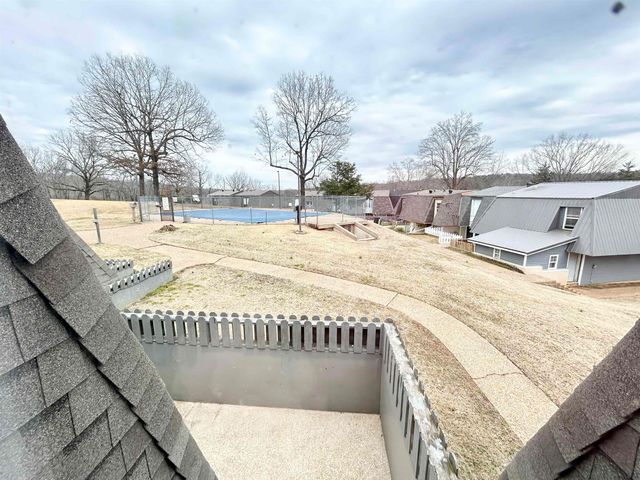 8 Annette Road, Cherokee Village, AR 72529