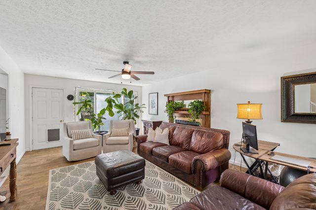 2705 Buckner Rd, Thompsons Station, TN 37179
