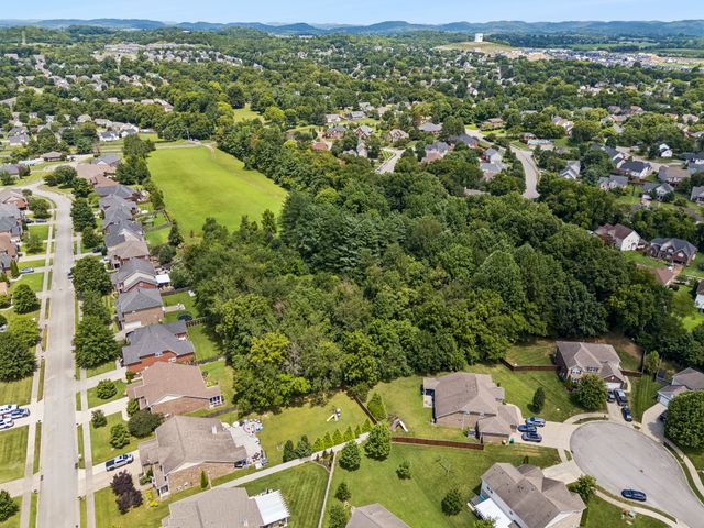 2705 Buckner Rd, Thompsons Station, TN 37179