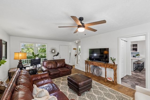 2705 Buckner Rd, Thompsons Station, TN 37179