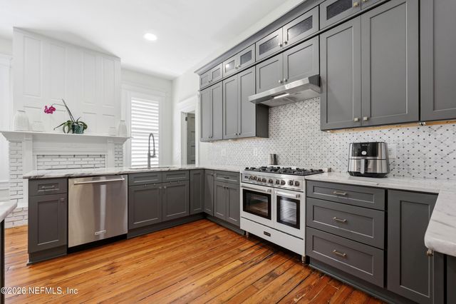 2301 OAK Street, Jacksonville, FL 32204