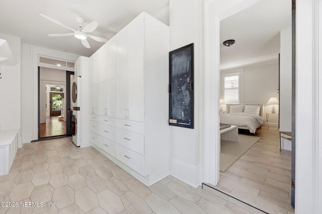 2301 OAK Street, Jacksonville, FL 32204