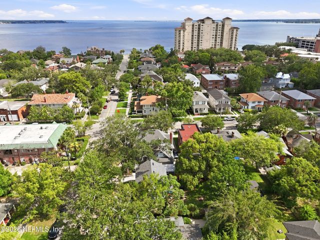 2301 OAK Street, Jacksonville, FL 32204